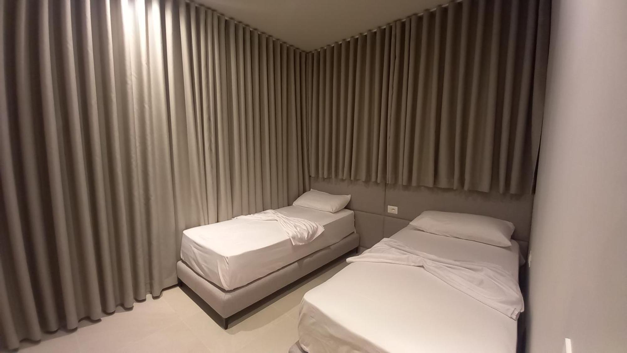 Hotel Aglon Vlorë 외부 사진