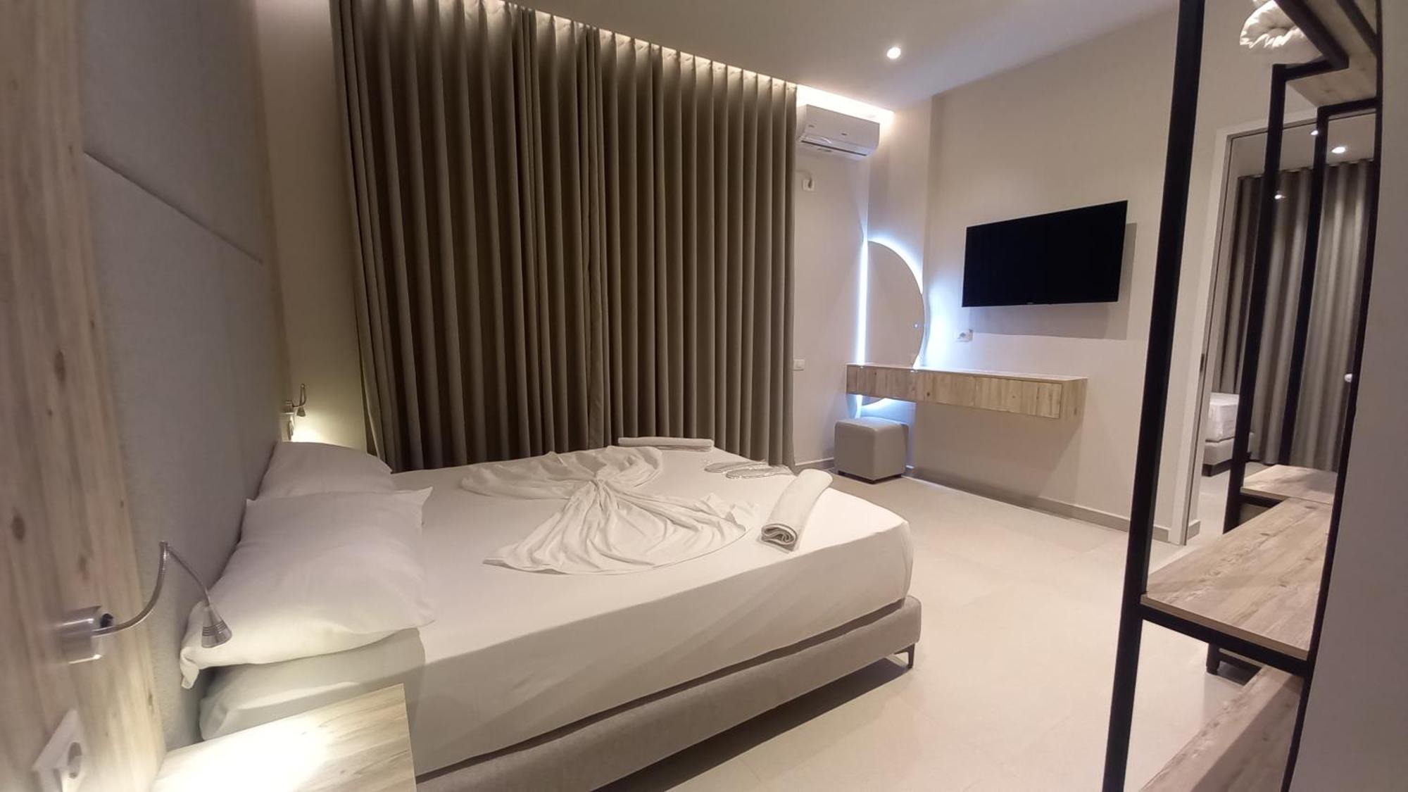 Hotel Aglon Vlorë 외부 사진