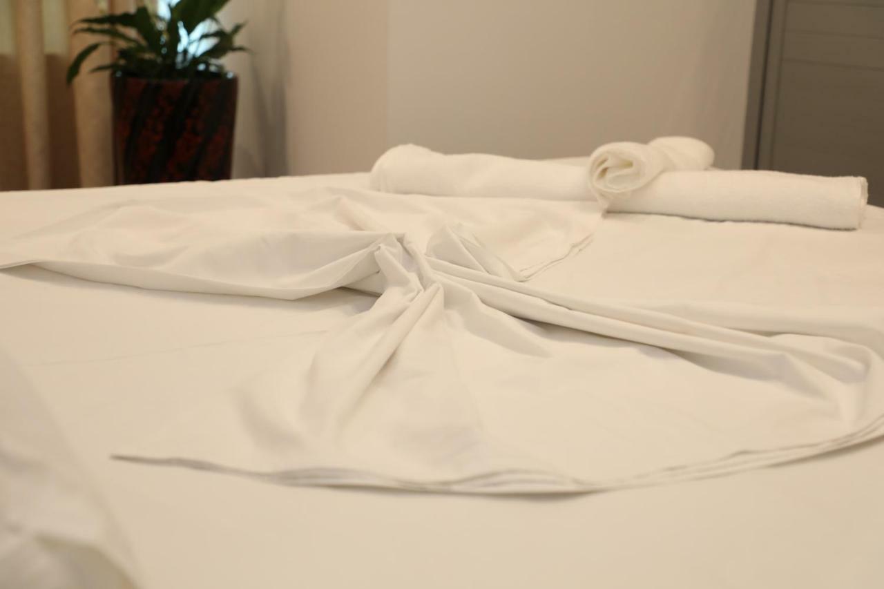 Hotel Aglon Vlorë 외부 사진